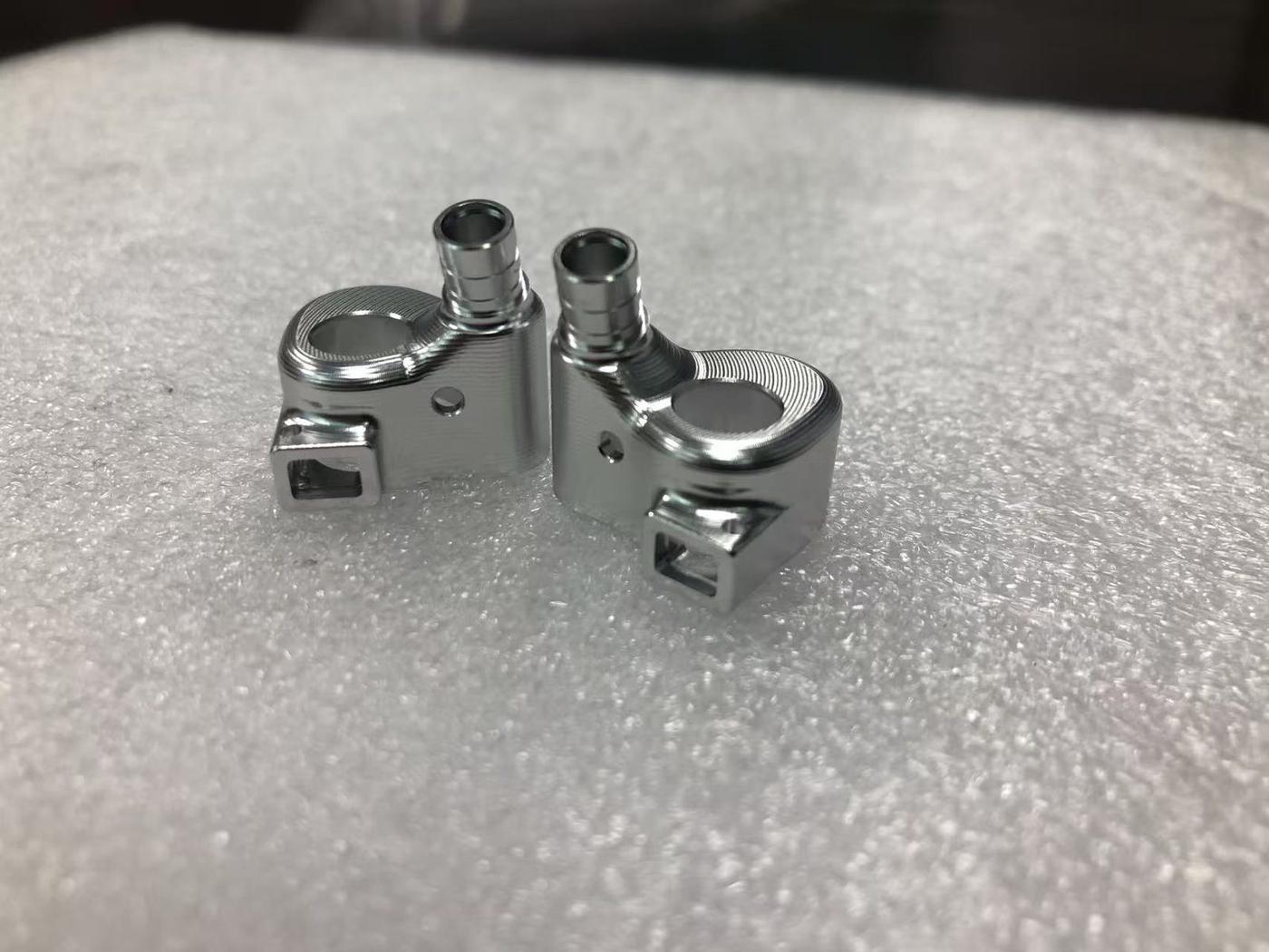 HIFI金属耳机壳CNC加工 · 银色金属耳机壳批量