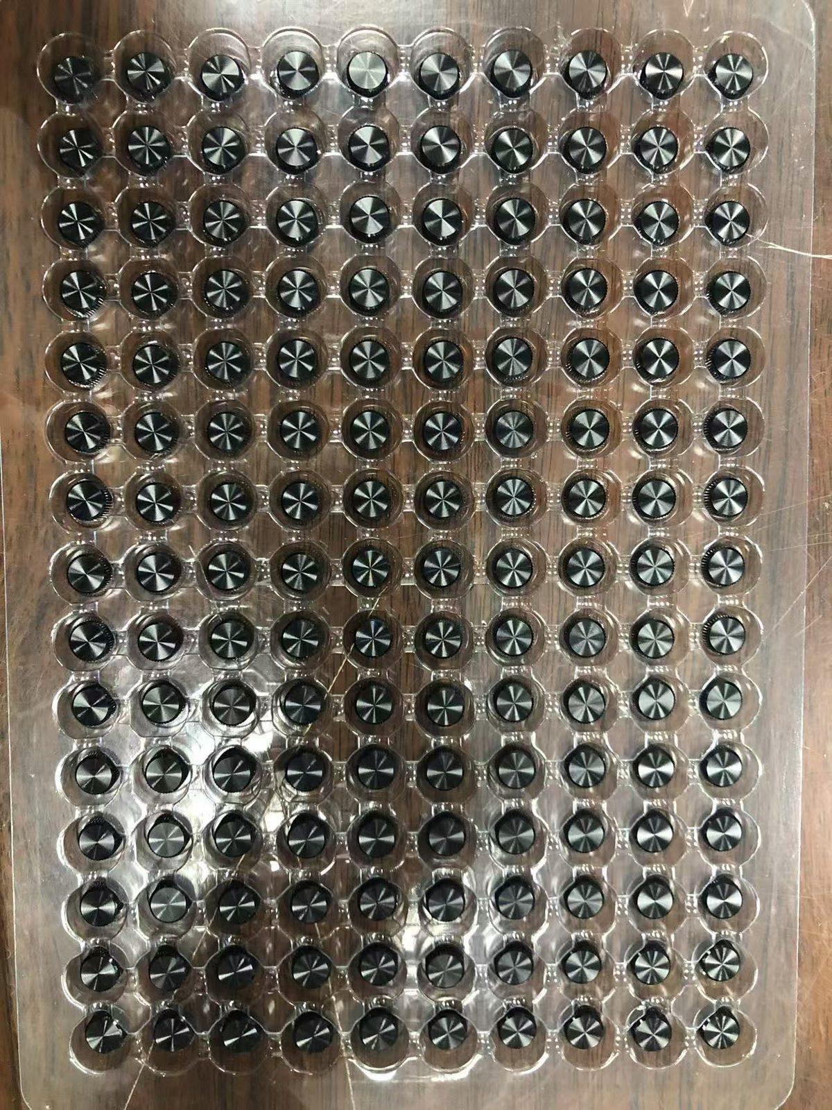 精密五金零件CNC加工 · 阵列精密零件
