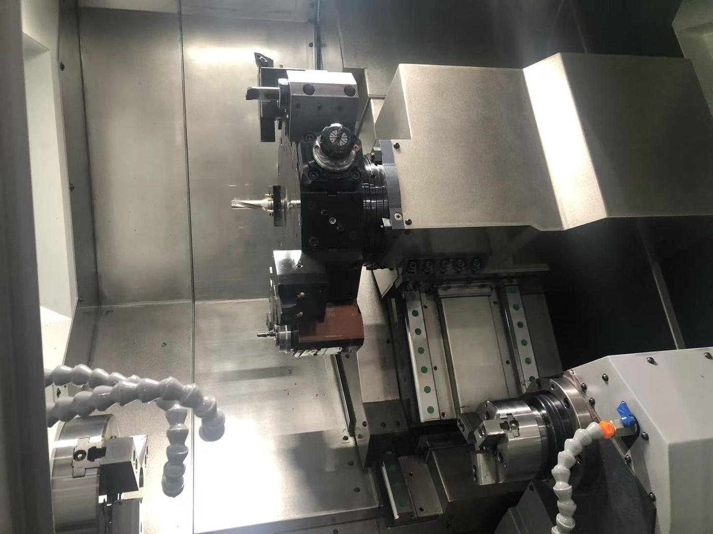 深圳CNC加工车间 · 四轴高速加工中心